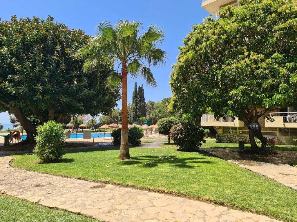 Apartment Iris Pool And Garden *