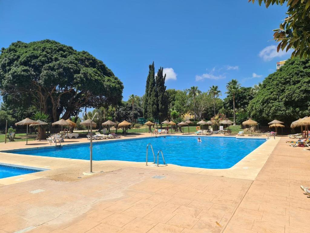 Iris Pool And Garden Apartment
